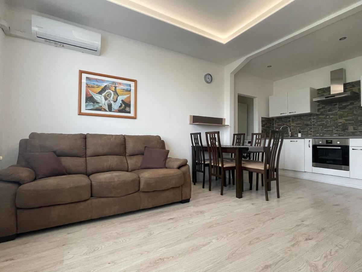 Sag Riazanska Residence 3 Room Free Wi-Fi 브라티슬라바 외부 사진